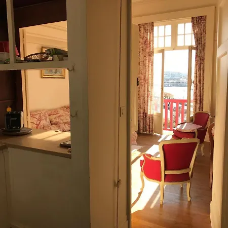 Apartment Thiers Golf 2 -charmant Face A La Baie Saint-Jean-de-Luz