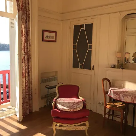 Apartment Thiers Golf 2 -charmant Face A La Baie *