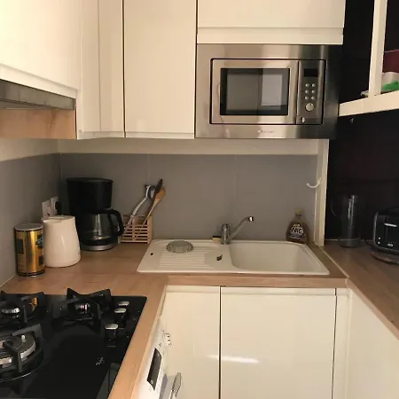 Thiers Golf 2 -charmant Face A La Baie Apartment *