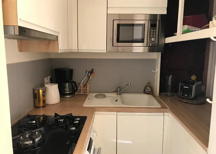 Thiers Golf 2 -charmant Face A La Baie Апартаменти *